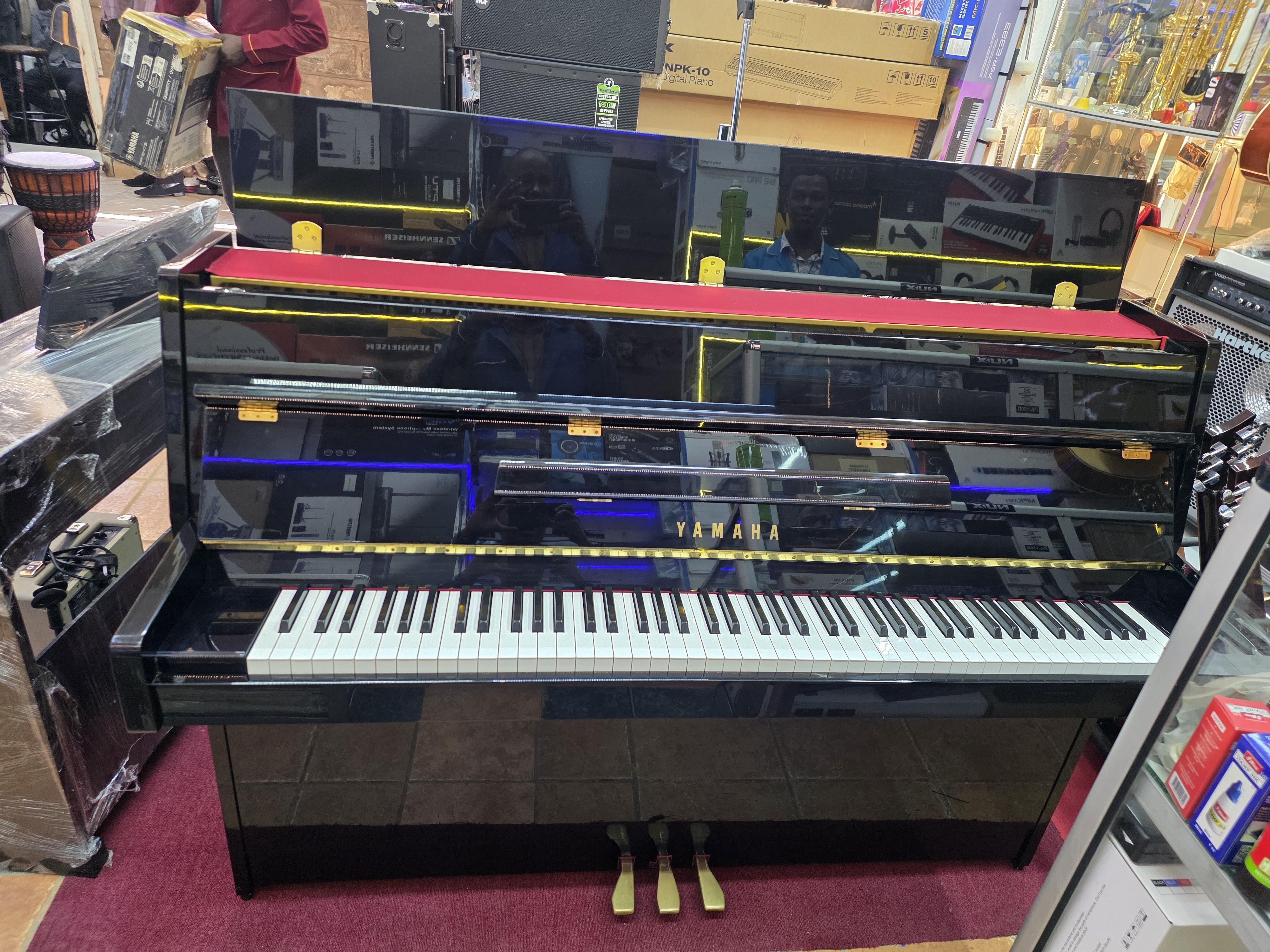Yamaha C108 Acoustic Upright Piano non electric 